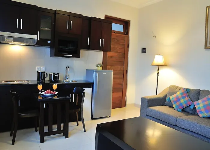 Safira Residences Aparthotel