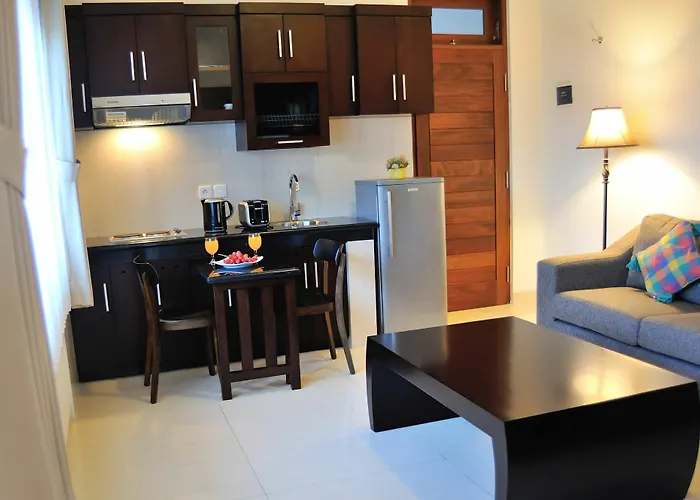 Safira Residences Aparthotel 2*