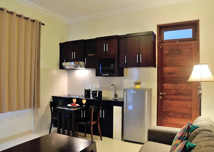 Safira Residences Aparthotel
